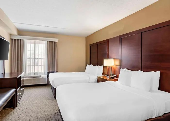Comfort Suites Near Penn State - State College, Pa