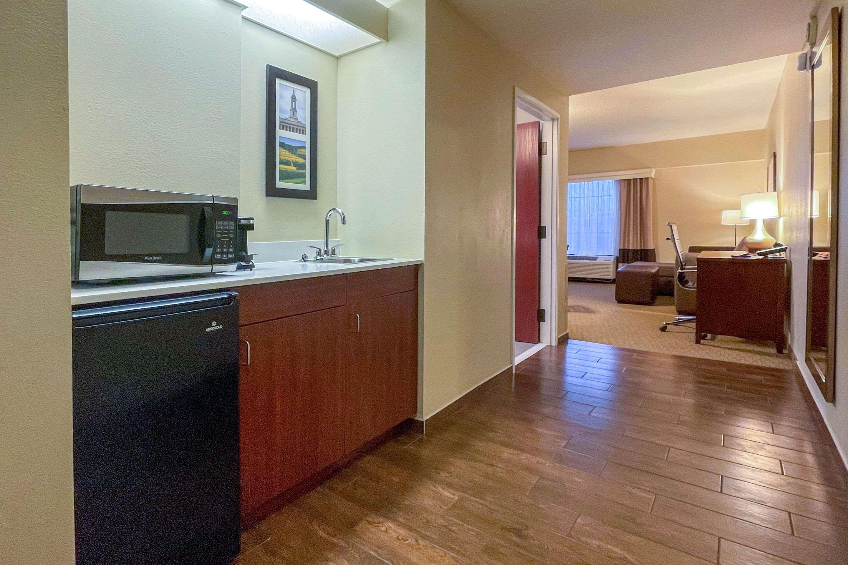 Comfort Near Penn State - State College, Pa 3*