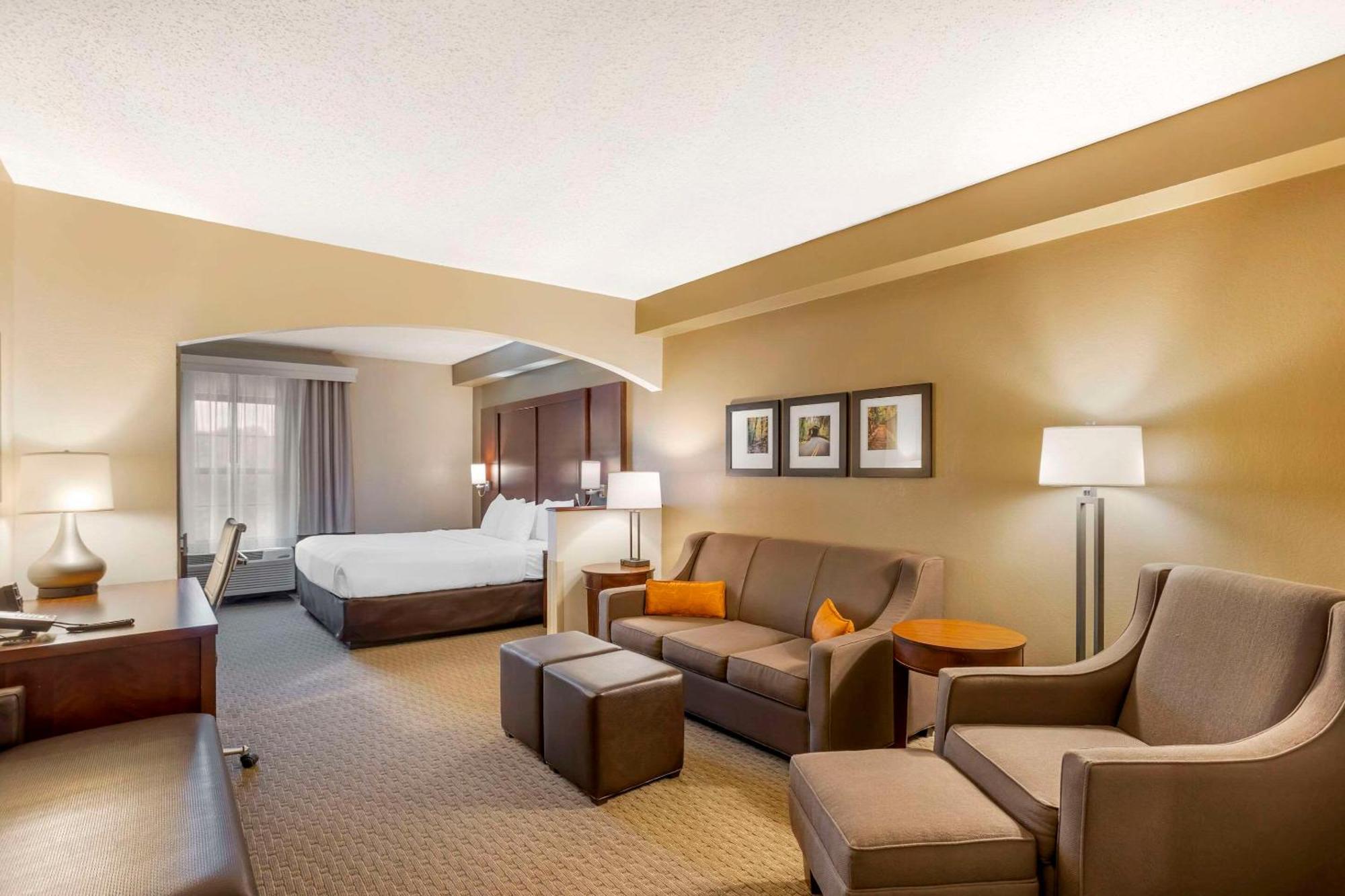 Comfort Near Penn State - State College, Pa 3*
