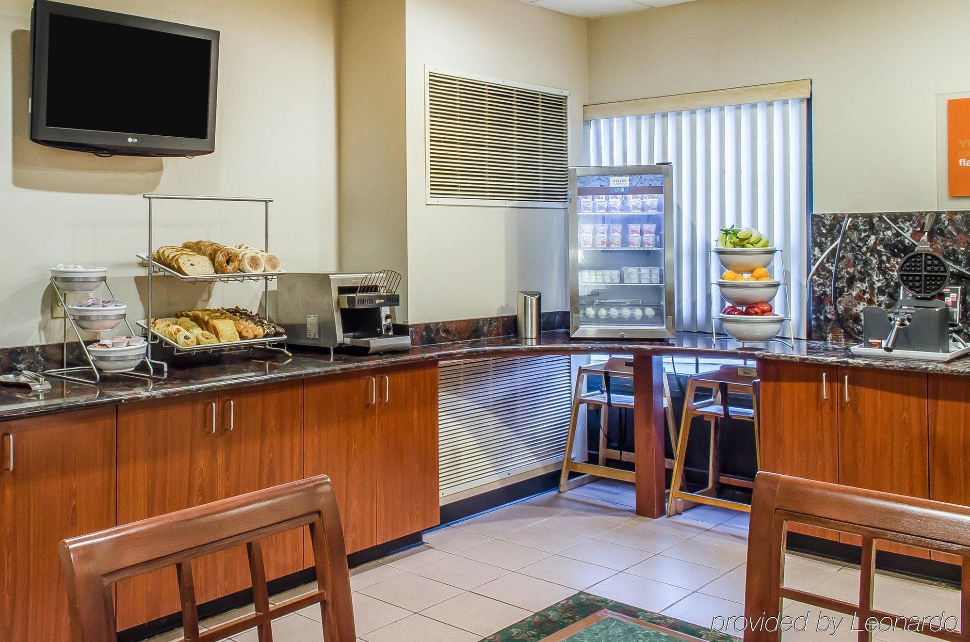 Hotel Comfort Near Penn State - State College, Pa 3*