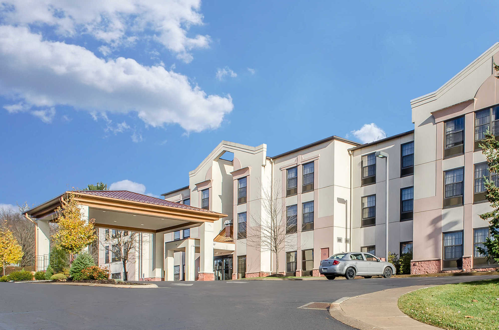 Hotel Comfort Near Penn State - State College, Pa State College